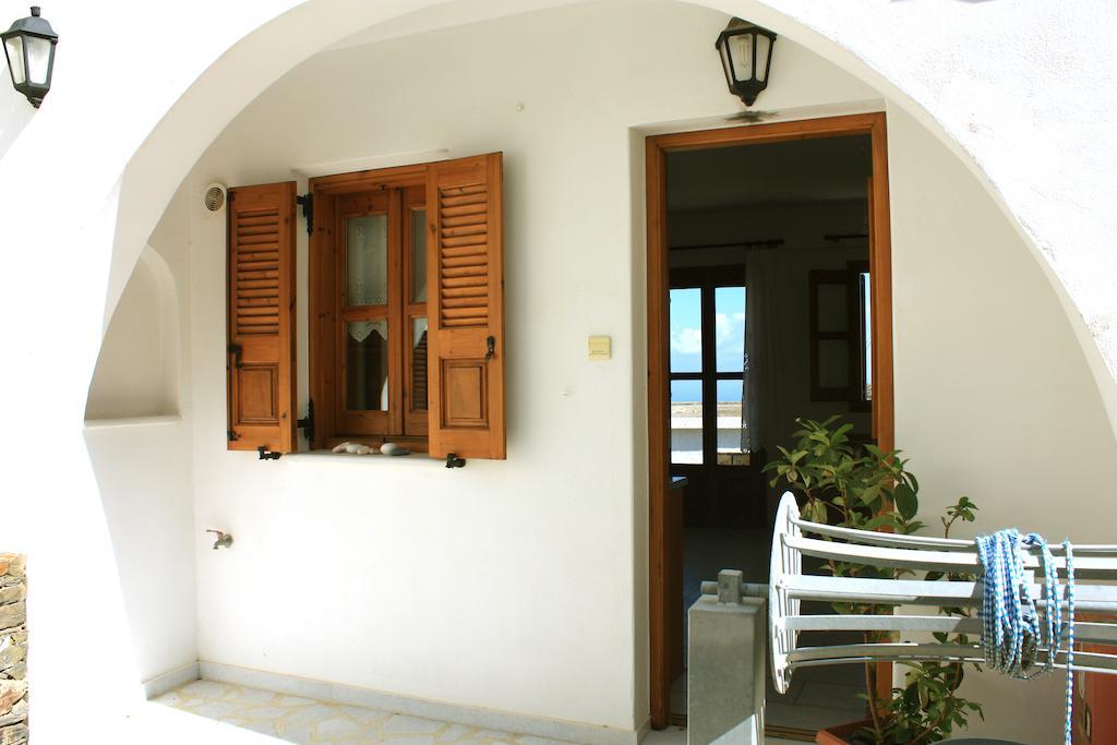 Matina - Stavros Traditional Houses Koronos Habitación foto