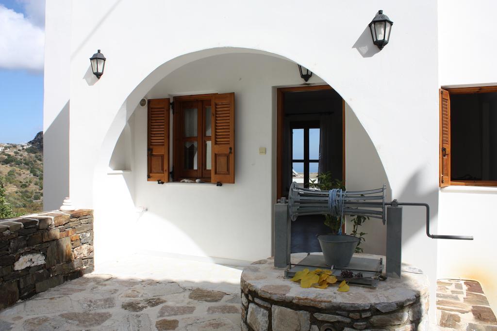 Matina - Stavros Traditional Houses Koronos Habitación foto