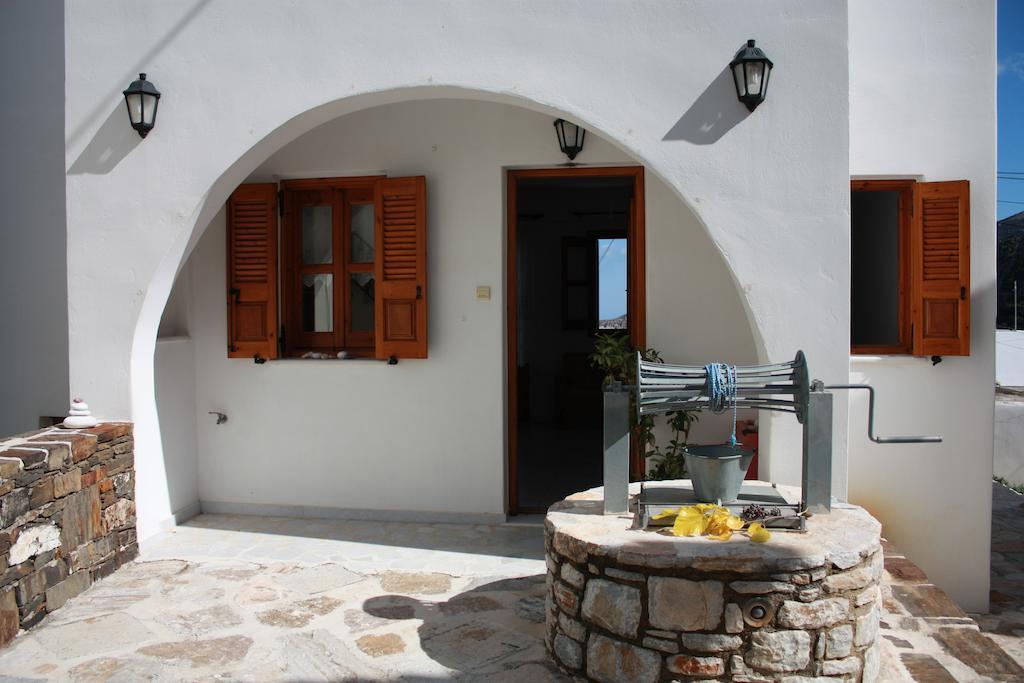 Matina - Stavros Traditional Houses Koronos Exterior foto