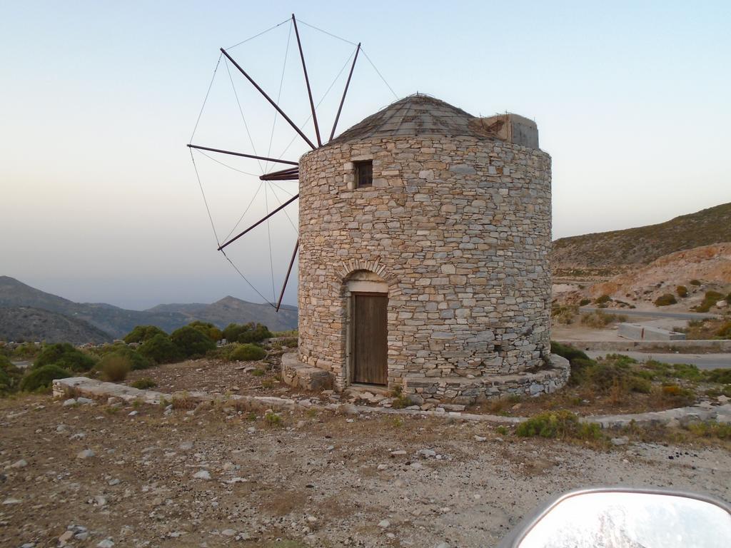 Matina - Stavros Traditional Houses Koronos Exterior foto